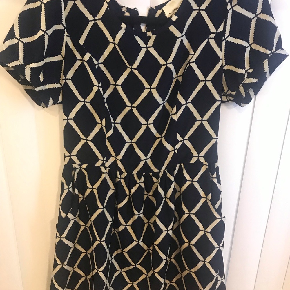 Navy and cream zipper dress W/ pockets